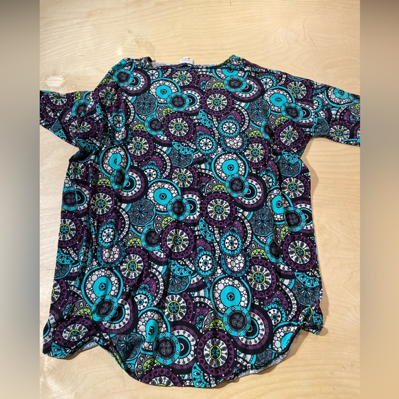 Lularoe Blouse Hi/Lo Hem 2XL (JR) - Picture 13 of 14